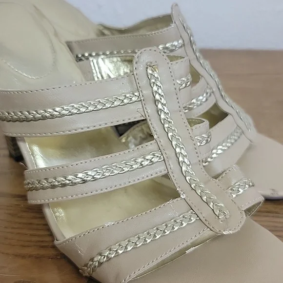 #9 Tan Slide-On Sandals with Block Heel & Gold Accents 10 - Picture 14 of 14